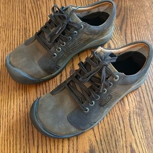 Men’s Keen Austin Shoes, New And Never Worn